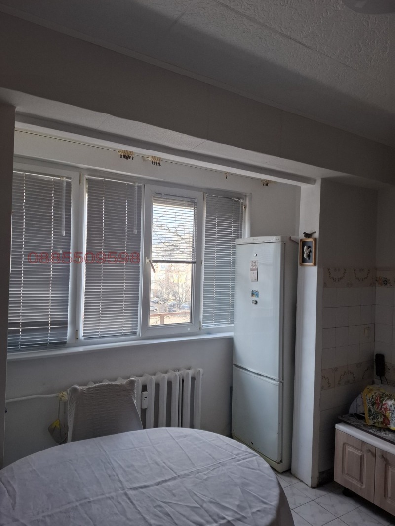 Продава 2-СТАЕН, гр. Враца, Дъбника, снимка 11 - Апартаменти - 53423432