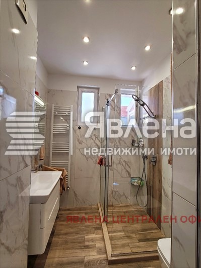 Продава 2-СТАЕН, гр. София, Център, снимка 11 - Апартаменти - 56063323