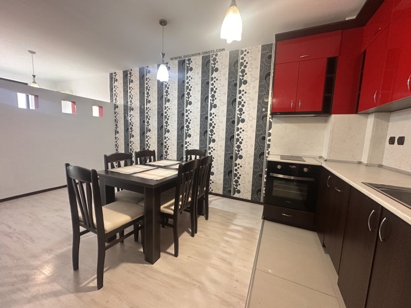 Продава 3-СТАЕН, гр. Шумен, Център, снимка 2 - Апартаменти - 53516394