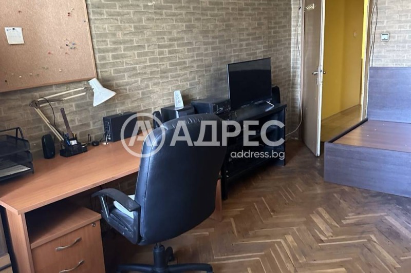 Продава  Многостаен град София , Банишора , 106 кв.м | 20705086 - изображение [6]