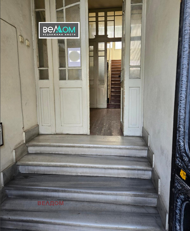 Na sprzedaż  Piętro domu Warna , Centar , 450 mkw | 13635019 - obraz [2]