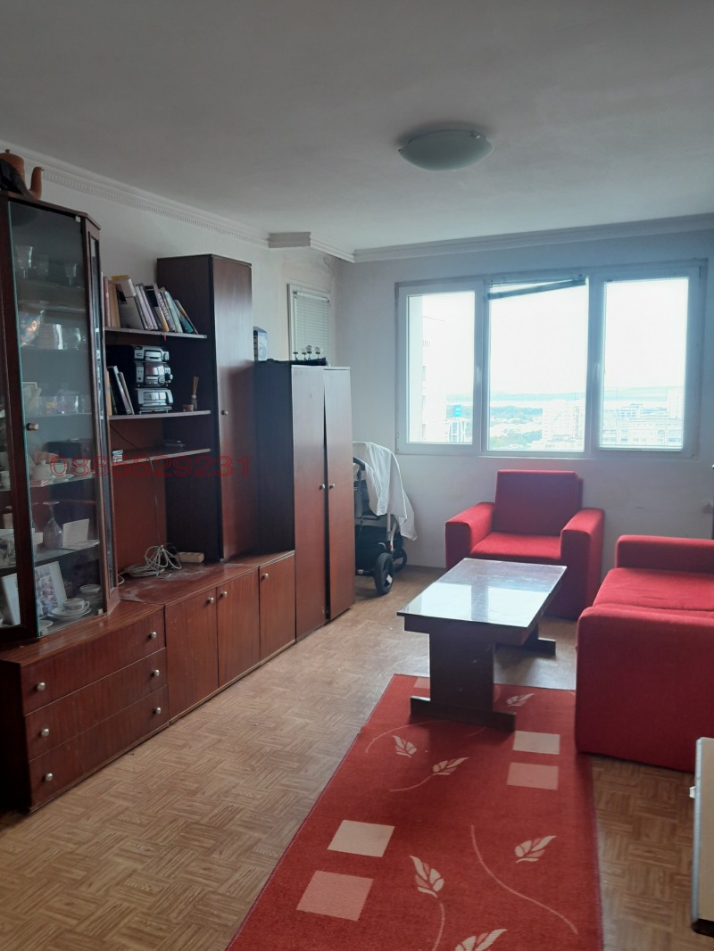 Продава 3-СТАЕН в град Бургас, Славейков - 90 кв.м / 151 000 € » 295 330.33 лв.