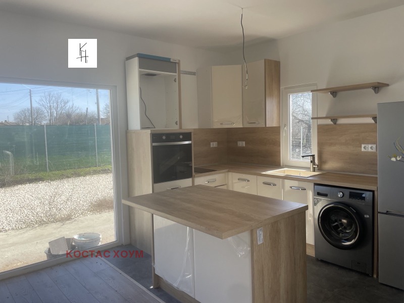 Продава КЪЩА в област Добрич, с. Росеново - 78 кв.м / 105 000 € » 205 362.15 лв., КОСТАС ХОУМ