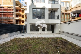 1 Schlafzimmer Kjutschuk Parisch, Plowdiw