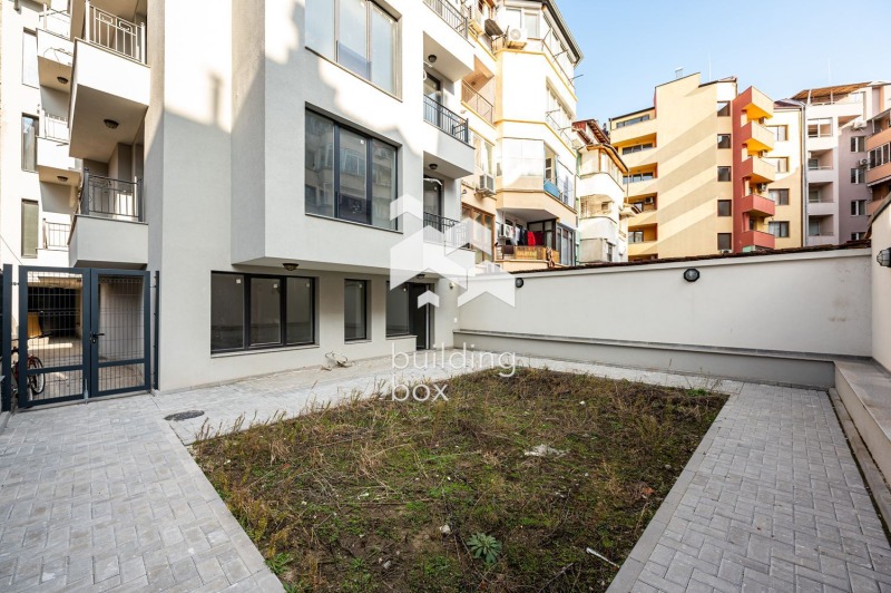 Zu verkaufen  1 Schlafzimmer Plowdiw , Kjutschuk Parisch , 139 qm | 79902660 - Bild [2]