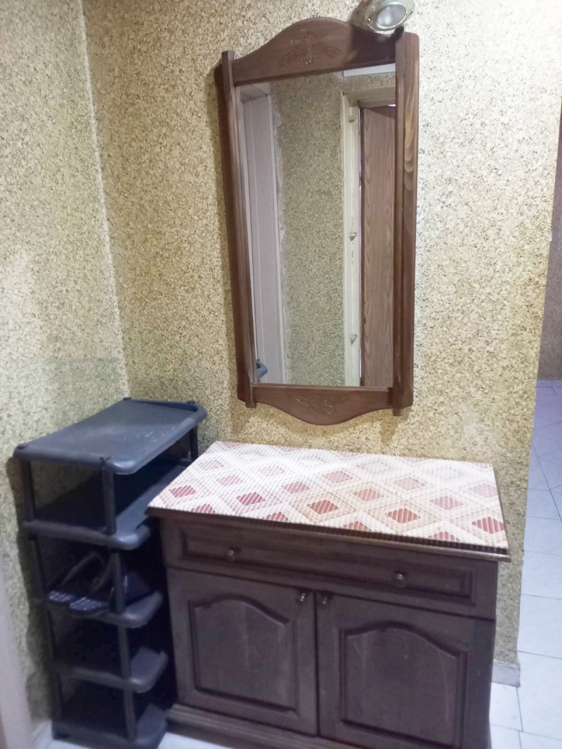 Na prodej  2 ložnice Šumen , 5-ti polk , 75 m2 | 39108060 - obraz [4]