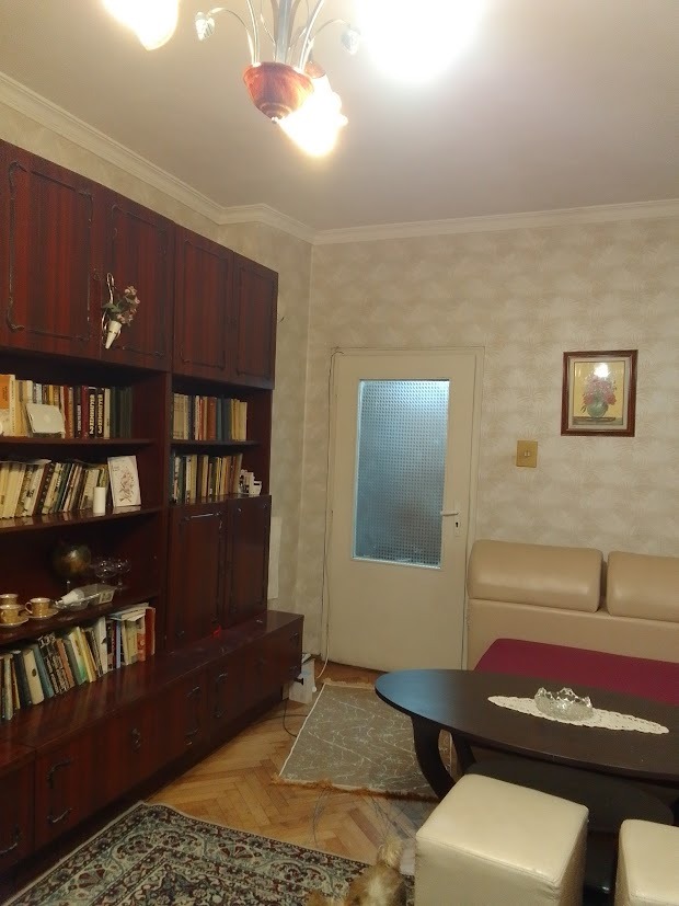 Продава 4-СТАЕН, гр. Свищов, област Велико Търново, снимка 2 - Апартаменти - 52176709