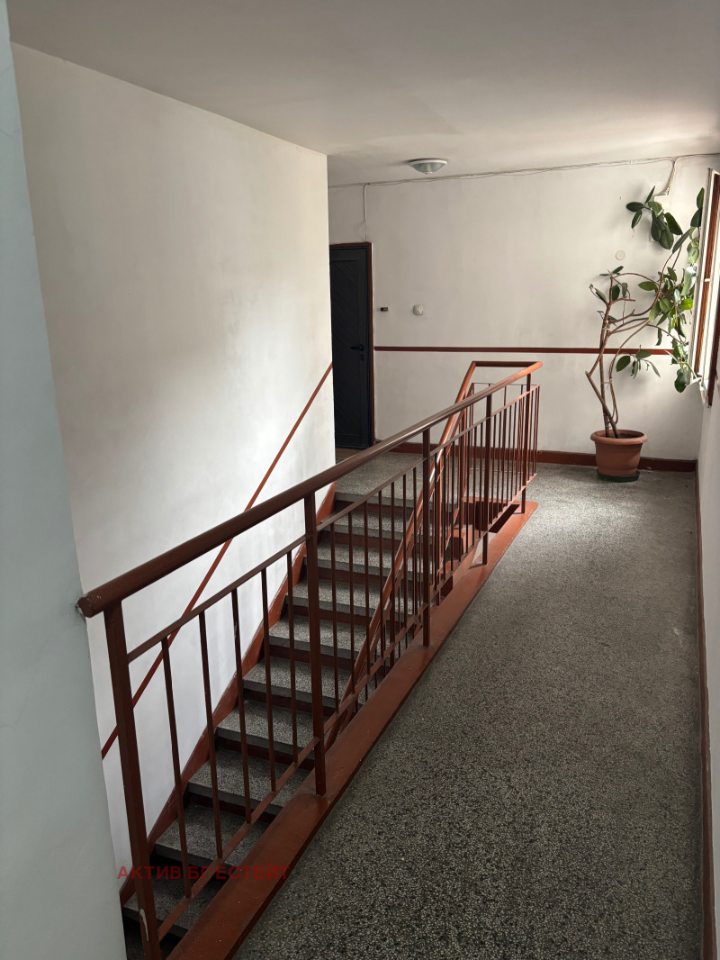 Myytävänä  Pienhuoneisto Plovdiv , Tsentar , 170 neliömetriä | 84090681 - kuva [15]