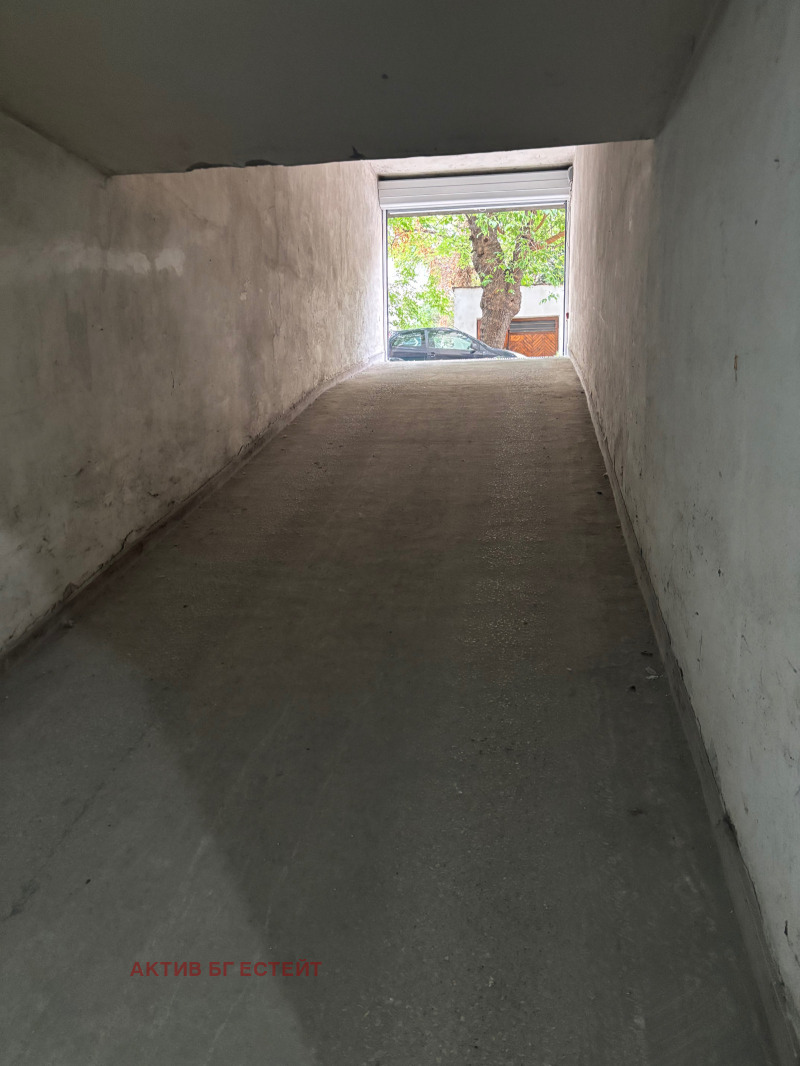 Myytävänä  Pienhuoneisto Plovdiv , Tsentar , 170 neliömetriä | 84090681 - kuva [16]