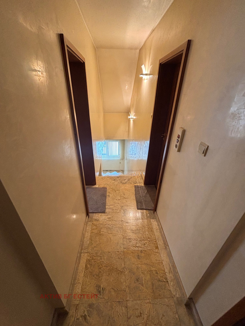 Myytävänä  Pienhuoneisto Plovdiv , Tsentar , 170 neliömetriä | 84090681 - kuva [11]