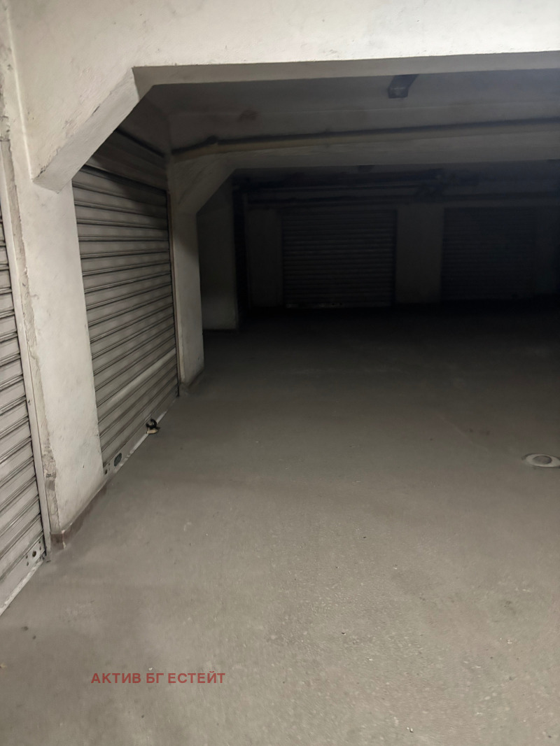 Myytävänä  Pienhuoneisto Plovdiv , Tsentar , 170 neliömetriä | 84090681 - kuva [17]