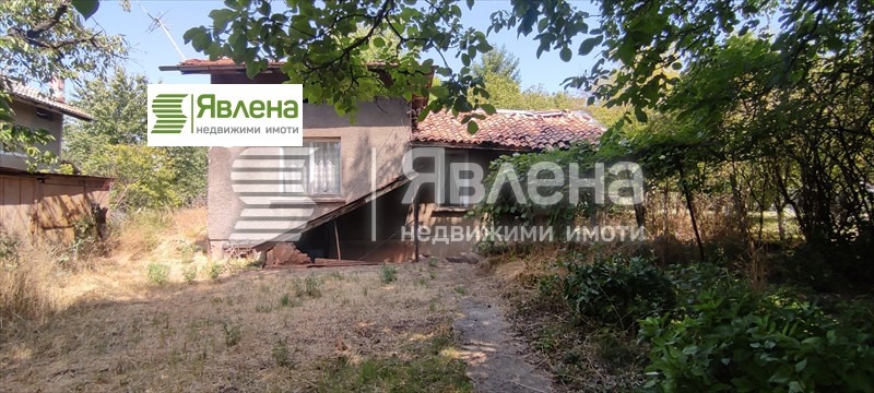 Продава КЪЩА, с. Червена могила, област Перник, снимка 4 - Къщи - 53001655