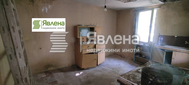 Продава КЪЩА, с. Червена могила, област Перник, снимка 5 - Къщи - 53001655
