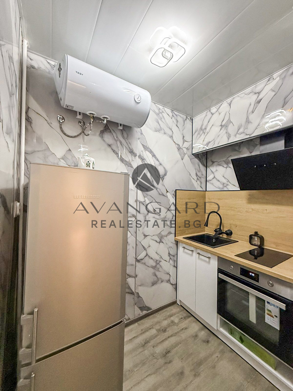 Продава 2-СТАЕН, гр. Пловдив, Кючук Париж, снимка 6 - Апартаменти - 56610244