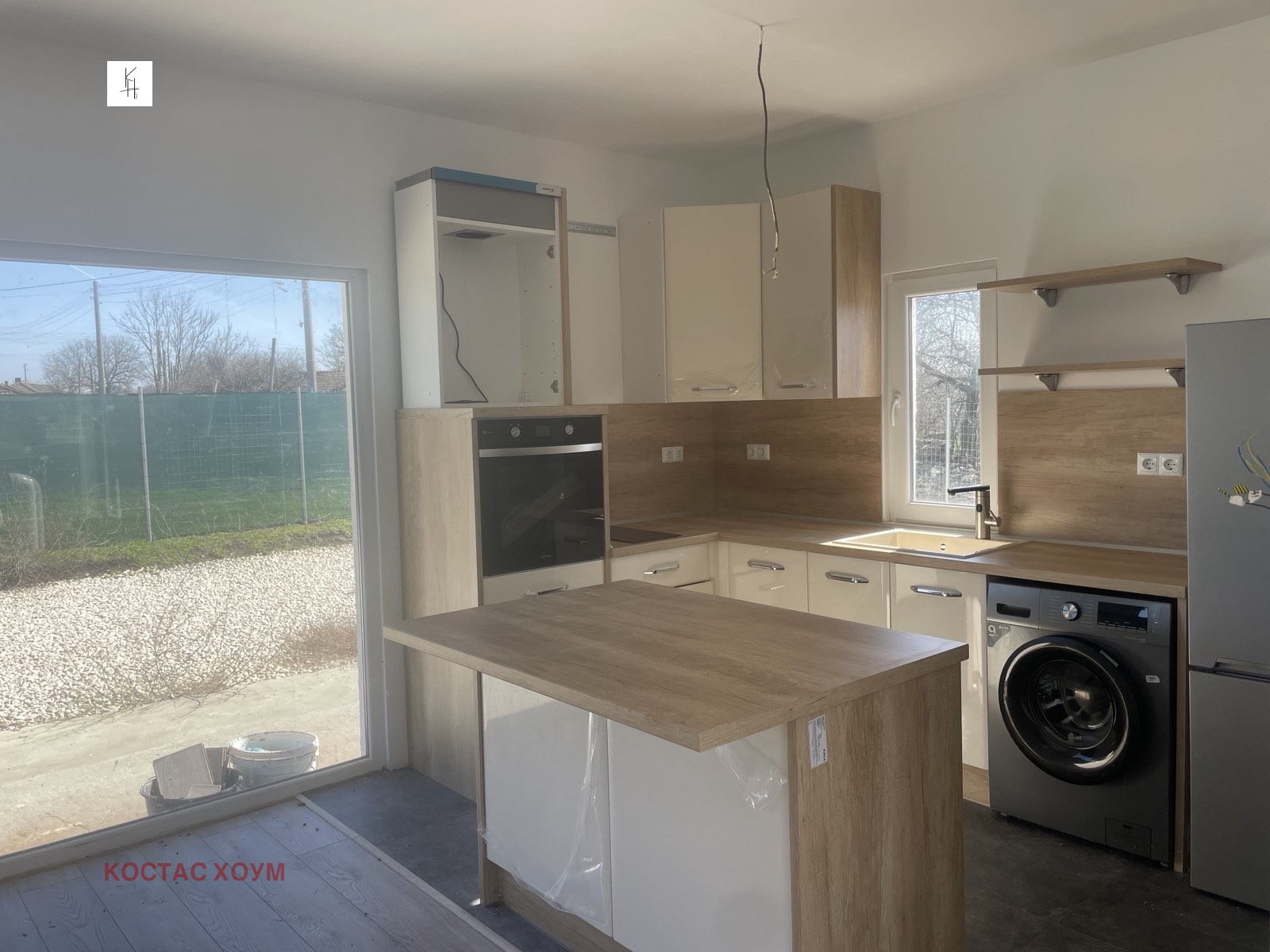 Продава КЪЩА, с. Росеново, област Добрич