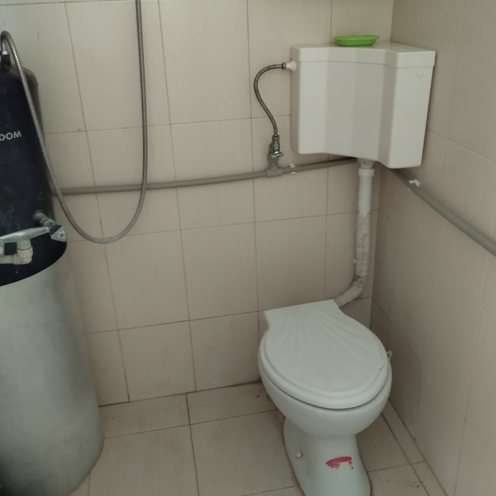Продава КЪЩА, с. Дъскот, област Велико Търново, снимка 5 - Къщи - 55003093