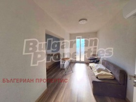 σπίτι Λοζενητσα, περιοχή Μπλαγκόεβγκραντ 12