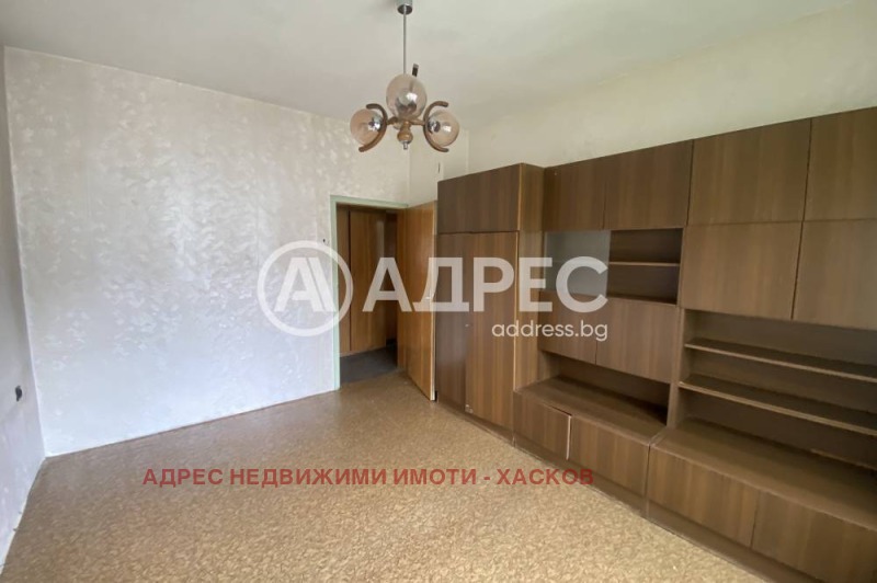Продава  3-стаен град Хасково , Дружба 1 , 90 кв.м | 30273629