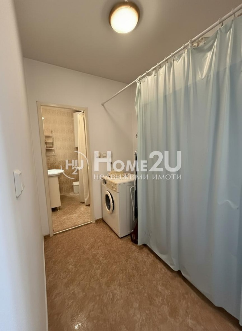 Продава 3-СТАЕН, гр. Шумен, Математическа гимназия, снимка 9 - Апартаменти - 53505575