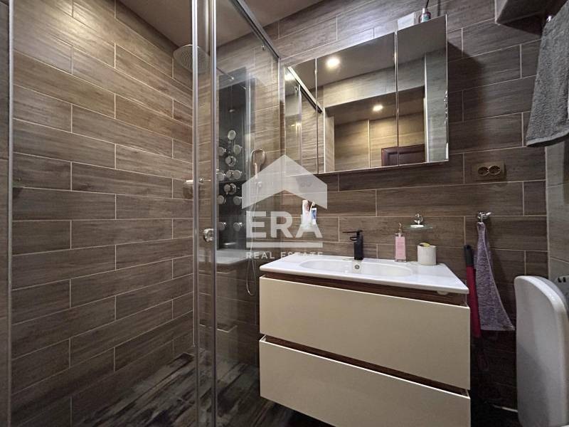 Na prodej  3 ložnice Sofia , Centar , 106 m2 | 19133843 - obraz [9]