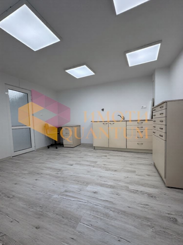 Продава ОФИС, гр. Варна, Колхозен пазар, снимка 9 - Офиси - 53607873