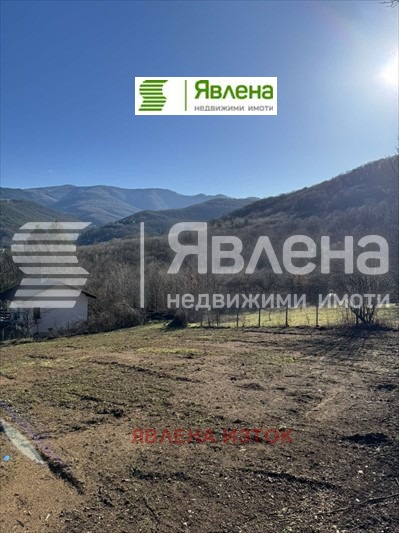 Til salg  Grund region Sofia , Botevgrad , 784 kvm | 89001789