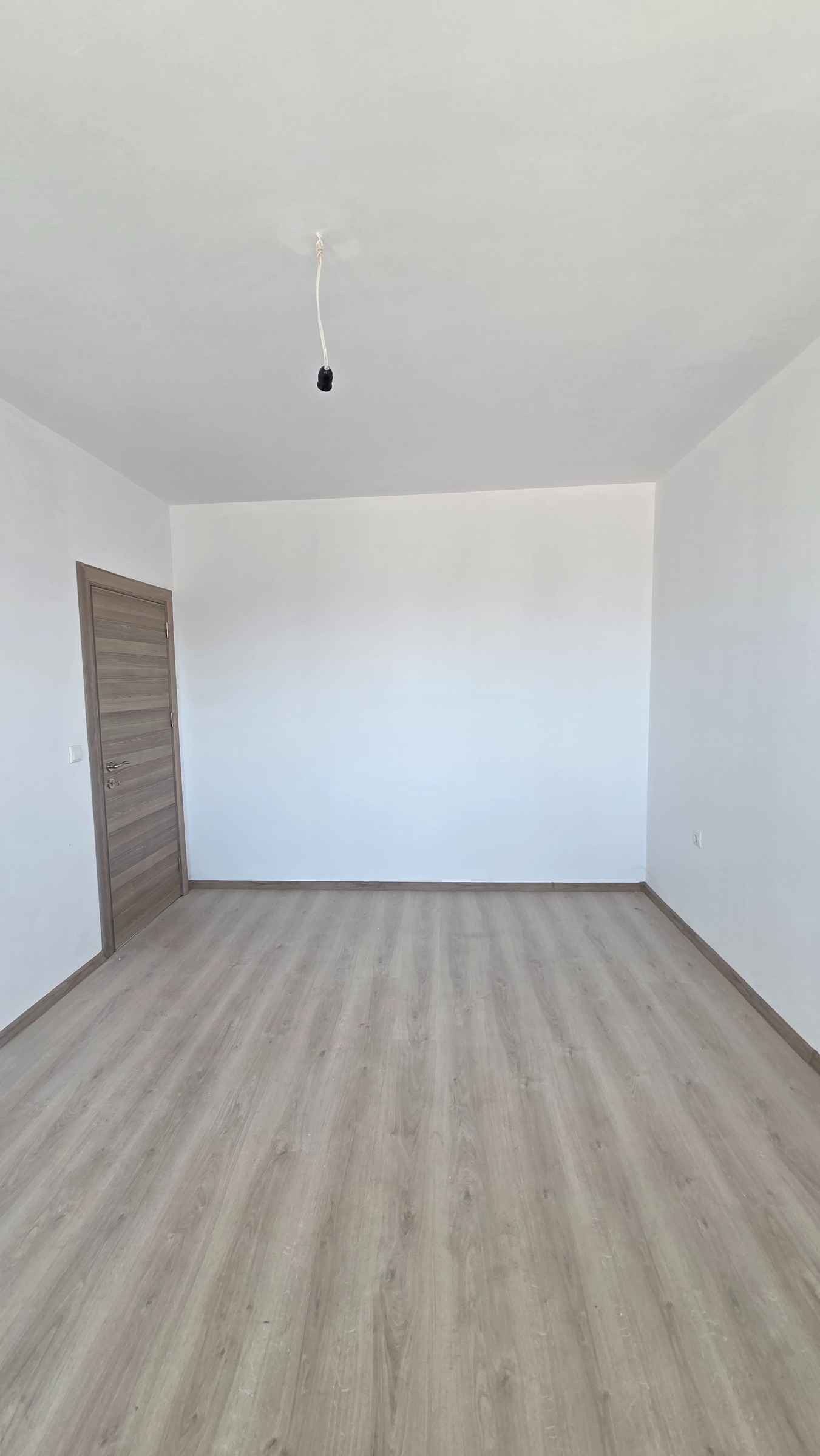 Продава 4-СТАЕН, гр. Добрич, Център, снимка 16 - Апартаменти - 54578080