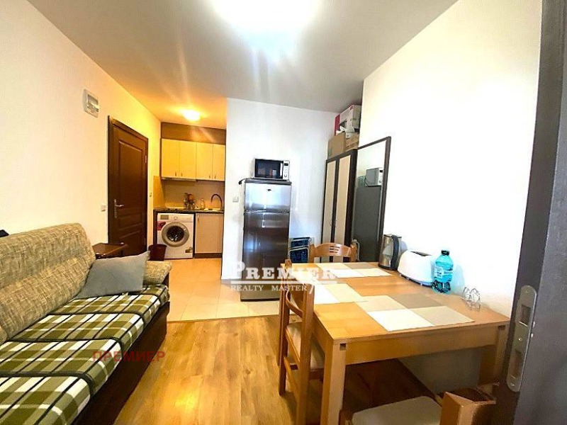 Продава 1-СТАЕН в област Бургас, гр. Свети Влас - 36 кв.м / 53 500 € » 104 636.91 лв., ПРЕМИЕР