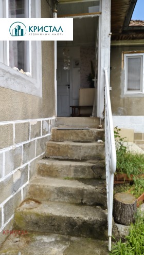 Hus Mrachenik, region Plovdiv