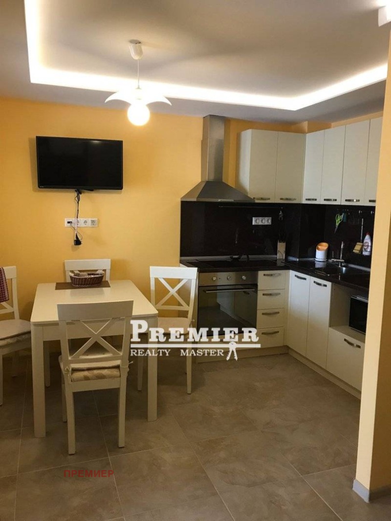 Продава 3-СТАЕН, област Бургас, с. Равда • 125000 € / 244478.75 лв. • 94353193 1