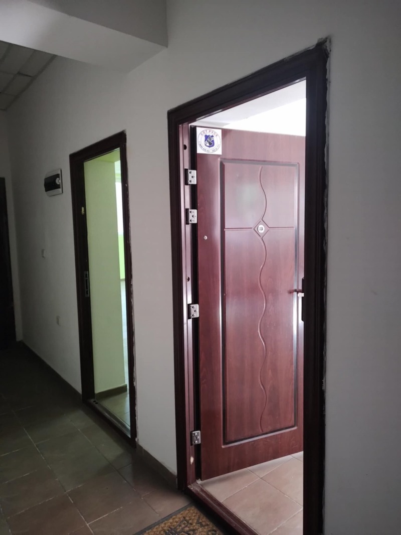 Продава ОФИС, гр. Русе, Център, снимка 2 - Офиси - 52785636