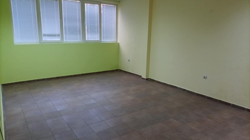 Продава ОФИС, гр. Русе, Център, снимка 9 - Офиси - 52785636