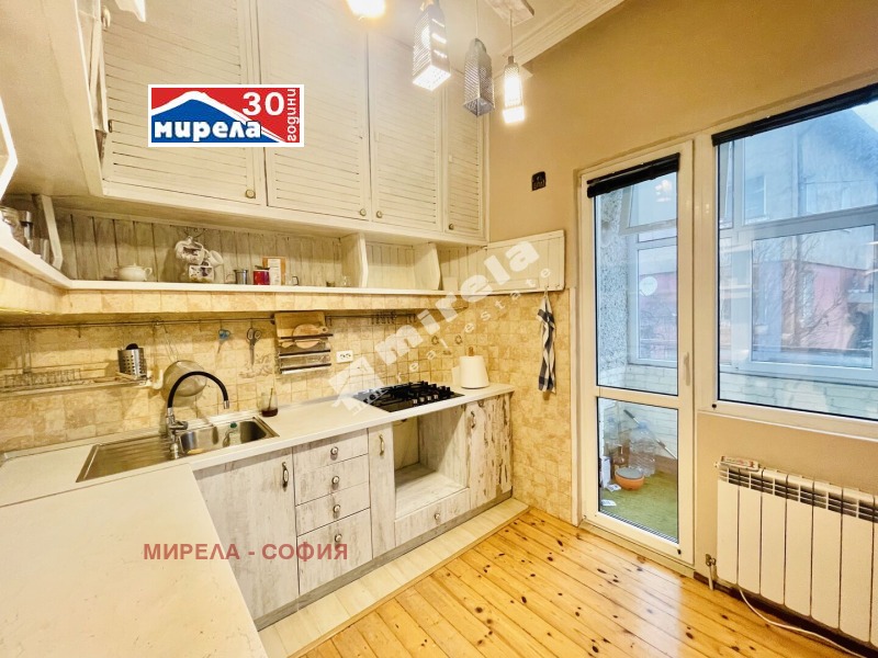 Продава ЕТАЖ ОТ КЪЩА, гр. София, Княжево, снимка 9 - Етаж от къща - 51502351