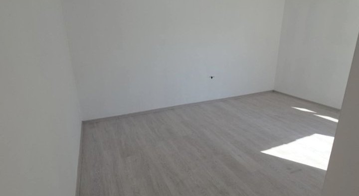 Продава КЪЩА, с. Червенци, област Варна, снимка 14 - Къщи - 56128002
