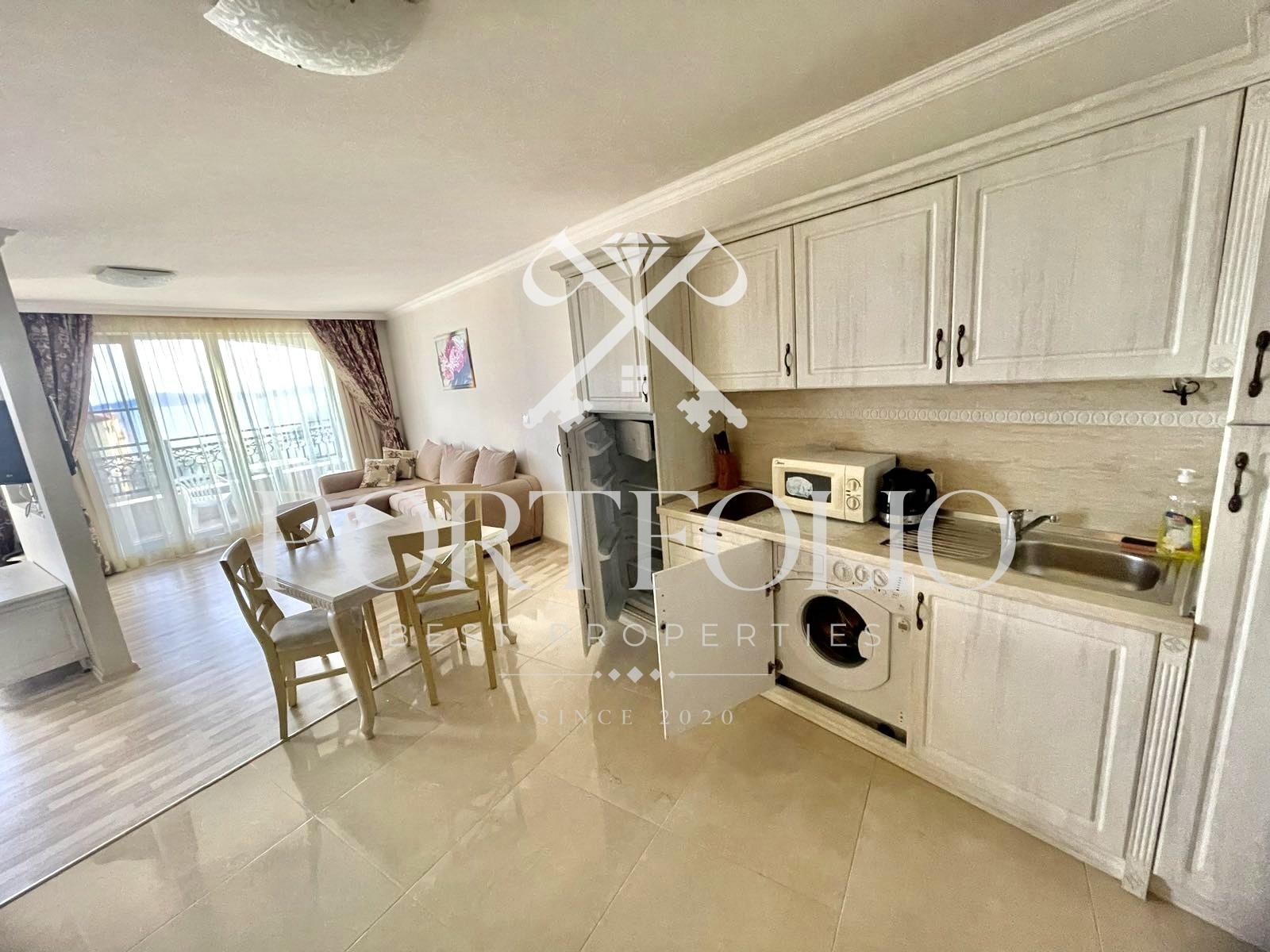 Продава 2-СТАЕН, гр. Поморие, област Бургас