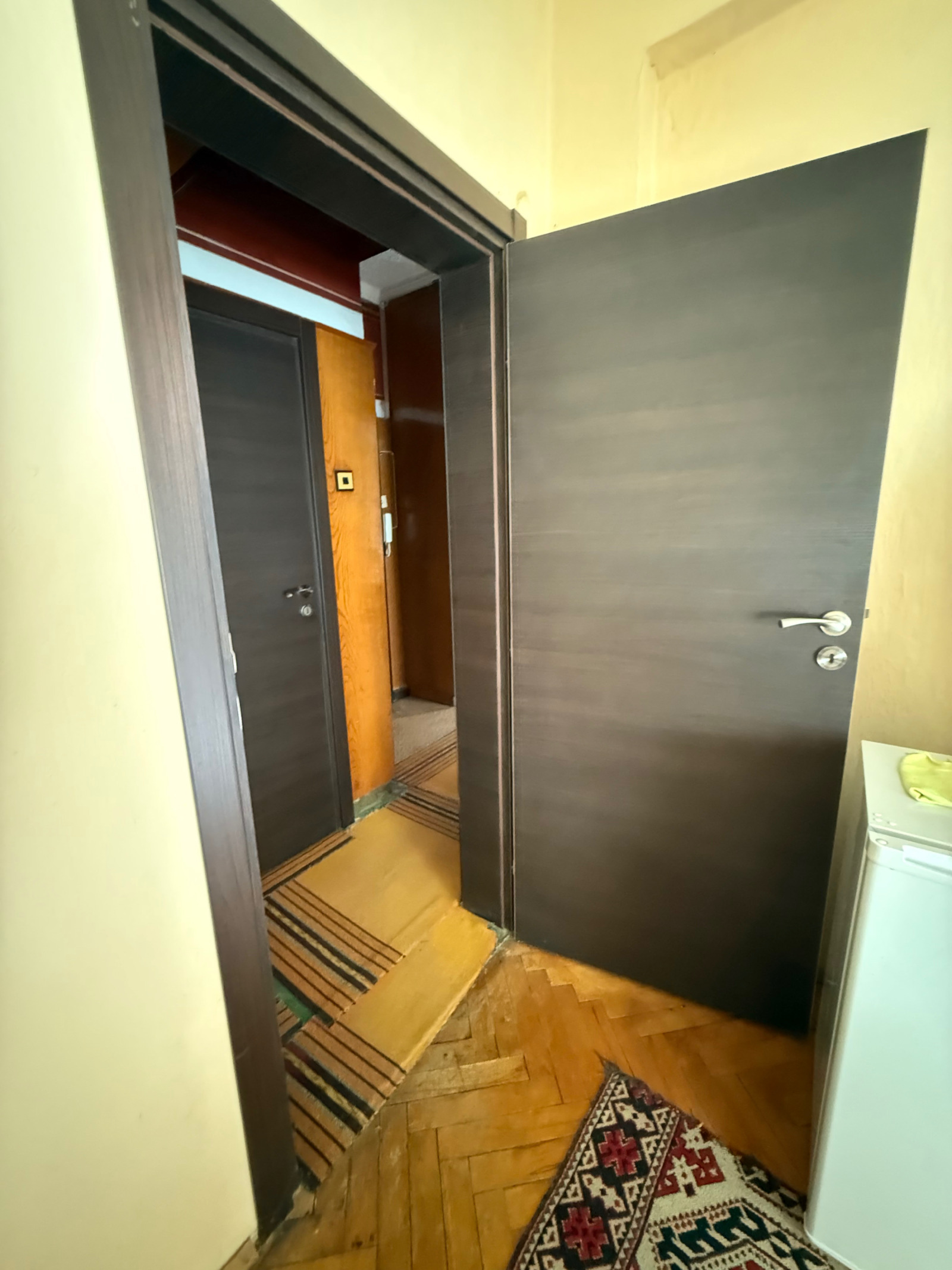 Продава 3-СТАЕН, гр. Плевен, Широк център, снимка 17 - Апартаменти - 56204102