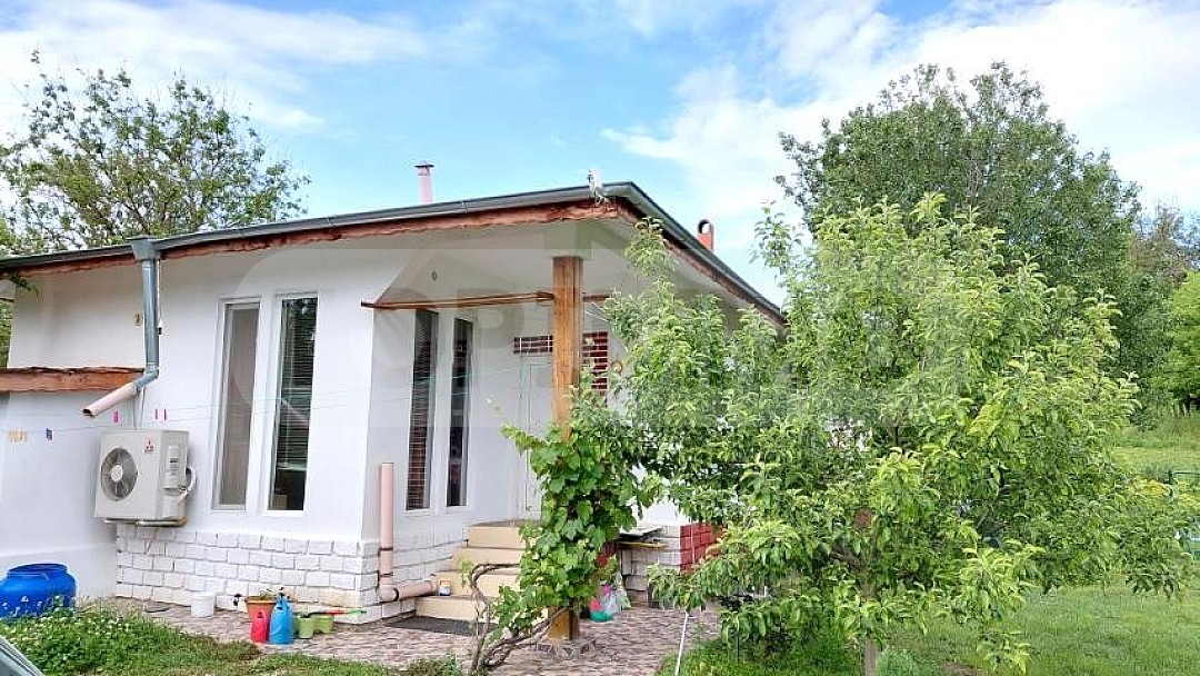 Продава КЪЩА, с. Одринци, област Добрич, снимка 2 - Къщи - 54819833