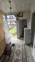 Продава КЪЩА, област Пловдив, с. Мраченик • 54990 € / 107551.09 лв. • 18342858 16