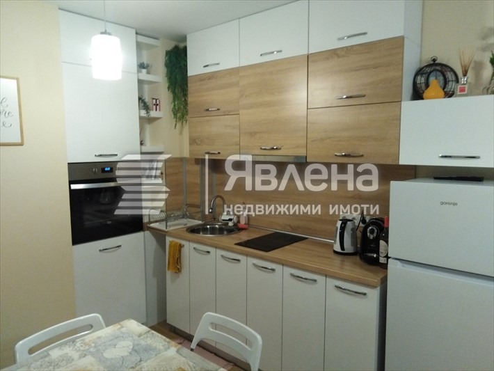 Zu verkaufen  1 Schlafzimmer Warna , Winiza , 68 qm | 56247391 - Bild [2]