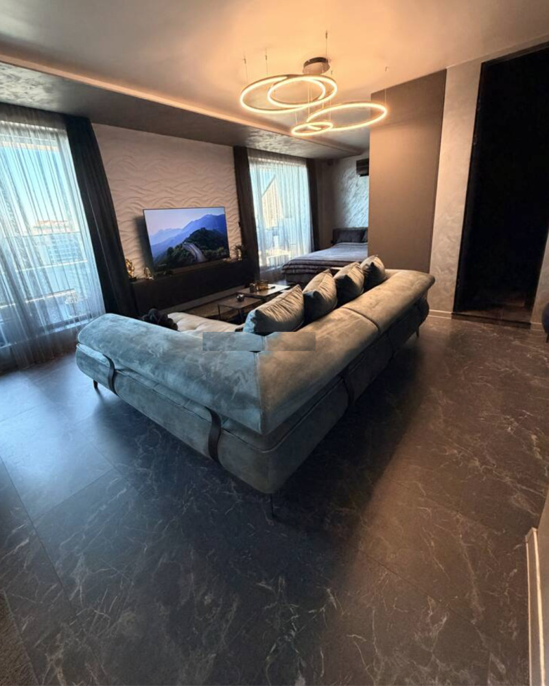 Продава 2-СТАЕН, гр. Пловдив, Център, снимка 2 - Апартаменти - 52490478