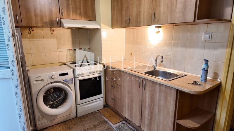 Na sprzedaż  2 sypialnie Sofia , Belite brezi , 87 mkw | 25782296