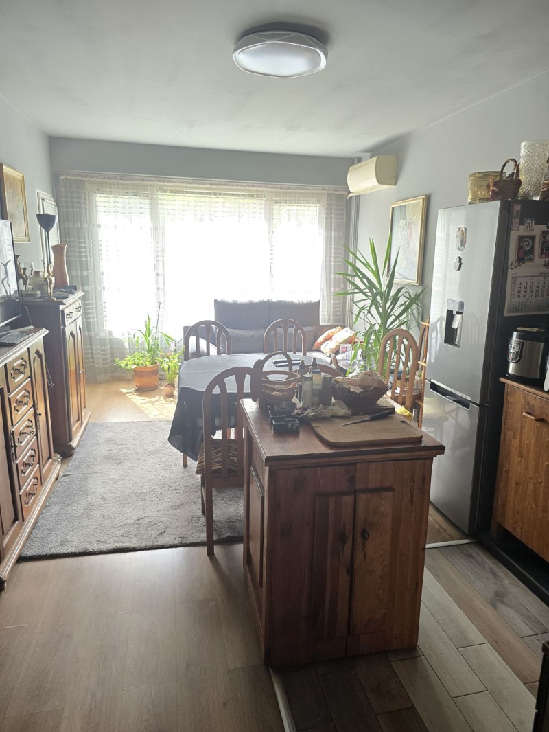 Продава  3-стаен град София , Младост 1 , 100 кв.м | 35569536 - изображение [3]