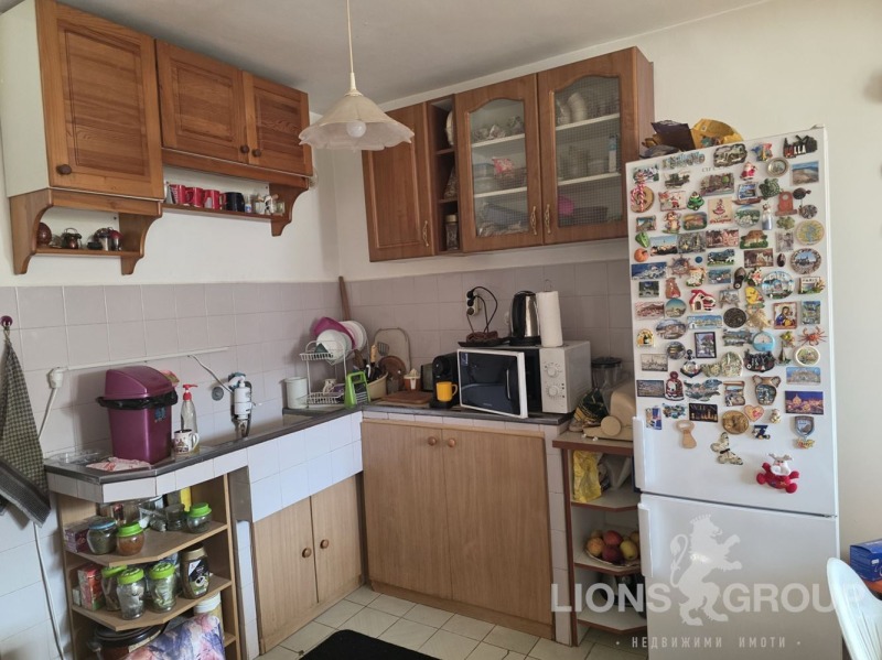 Продава 3-СТАЕН, гр. Варна, Лятно кино Тракия, снимка 2 - Апартаменти - 53289791