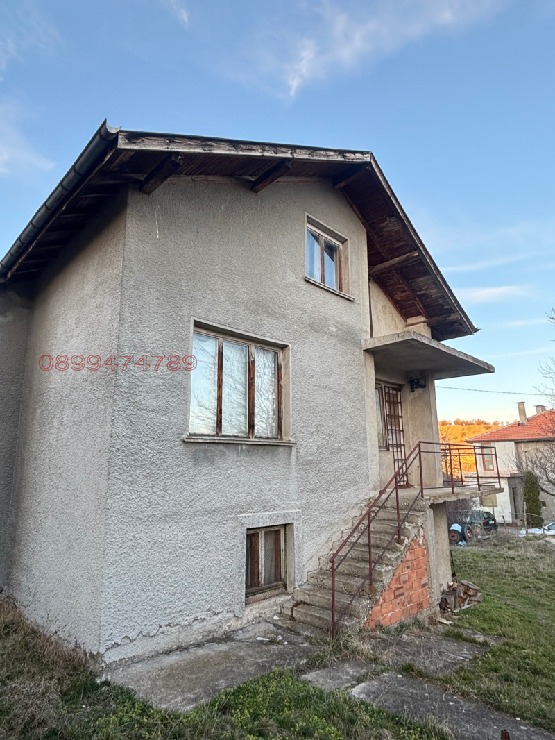 Продава КЪЩА в област Перник, гр. Брезник - 120 кв.м / 90 000 € » 176 024.70 лв.