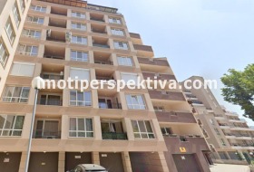 Garasje Kjusjuk Parisj, Plovdiv