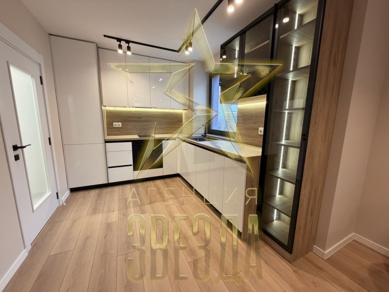 Продава 2-СТАЕН, гр. Пловдив, Остромила, снимка 7 - Апартаменти - 53247636