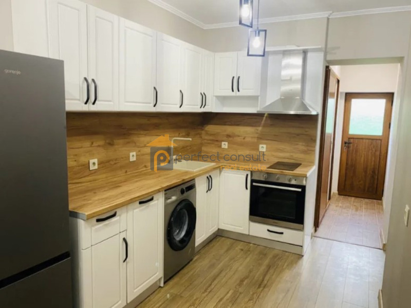 Продава  3-стаен, град Пловдив, Център •  318 500 EUR • ID 30945626 — holmes.bg - [1] 