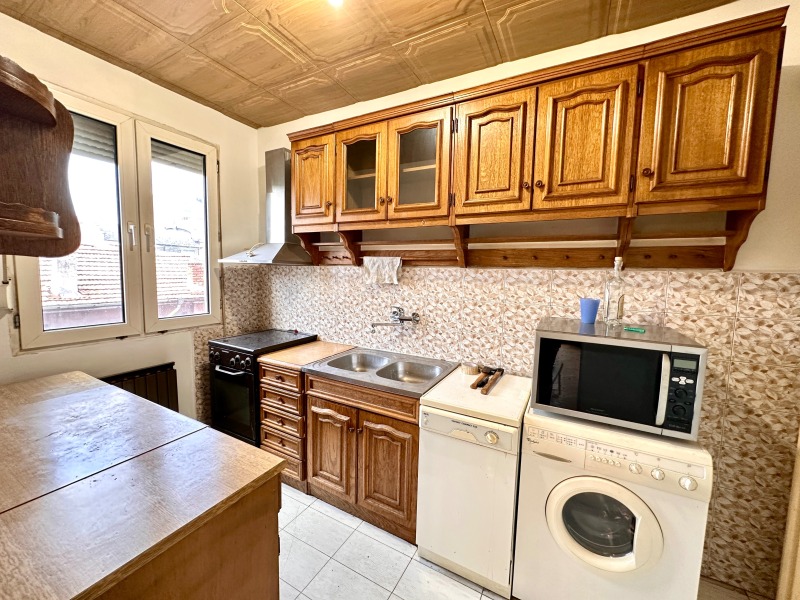 In vendita  2 camere da letto Plovdiv , Tsentar , 140 mq | 78321769 - Immagine [9]