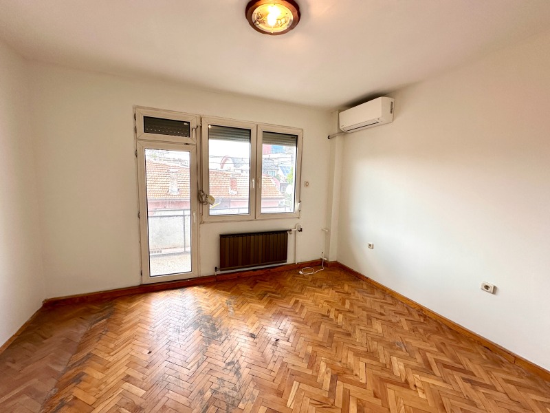 In vendita  2 camere da letto Plovdiv , Tsentar , 140 mq | 78321769 - Immagine [13]