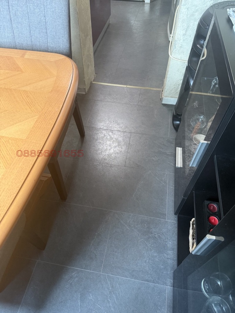 Продава 3-СТАЕН, гр. Пловдив, Изгрев, снимка 2 - Апартаменти - 52812408